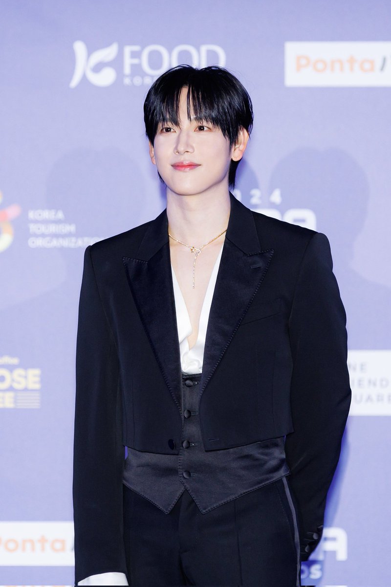 Shut up !!
🥵🥵

#gyeommi