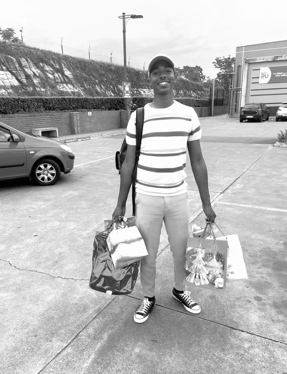 odedanilo's tweet photo. might be actually be good at this teaching thing after all 😩🤍 got thank you gifts from my learners parents from this year .🥹🫶🏽 https://t.co/gMXDRwKrLb
