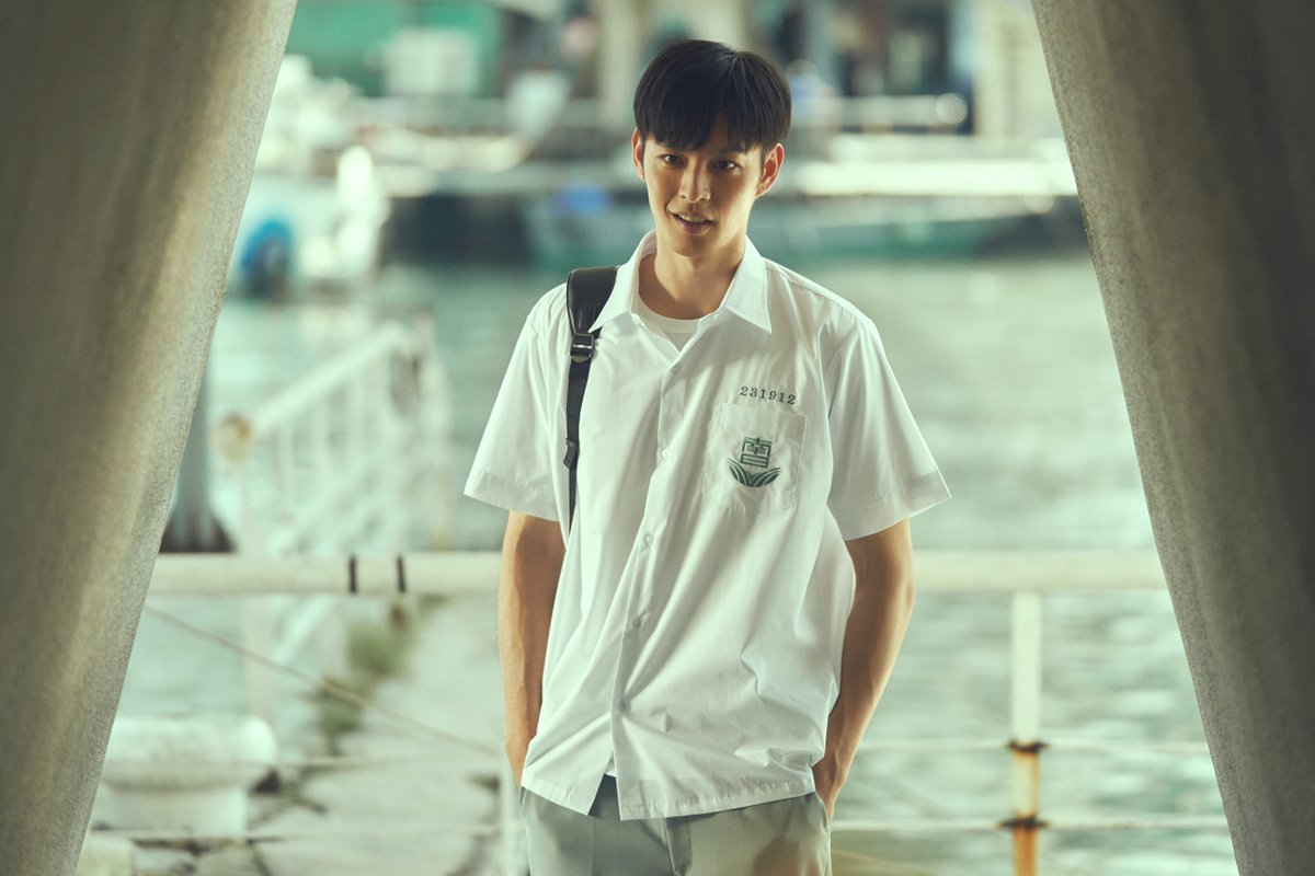 N인 친구는 이미 과몰입해서 여름날의 레몬그라스 보자고 하고
S인 친구는 조우녕 잘생겨서 보자고 하더라..