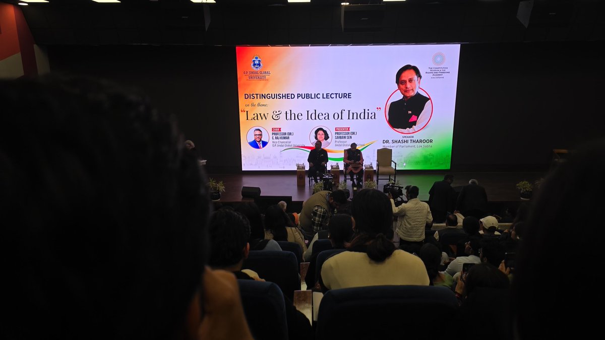 jspranav14's tweet photo. Shashi Tharoor Lecture seats going faster than coldplay tickets https://t.co/XjylWG3ALD