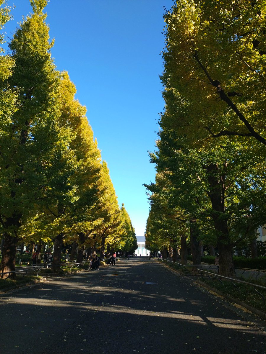 tkikuchi78's tweet photo. 本日は、エスパルス関東サポのJ2優勝祝勝会に🍺場所は慶應大学の日吉キャンパス内HUB慶応日吉店。幹事さん、お話頂いた皆さま、ありがとうございました！人見知りだもんで、ちゃんとご挨拶できずスミマセンでした😅
#spulse
#HUB慶応日吉店 https://t.co/FryEX9kA4e