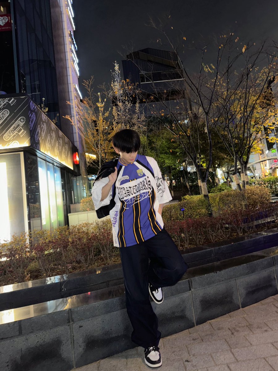 [📸] YAOCHEN_DAILY

There more days~

还有三天咯～

#姚琛 #야오천 #YAOCHEN #姚琛来了
#有你更好 #Betterwithyou #yaochen