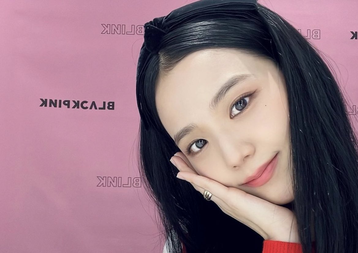 Quítense todos y déjenme solo porque hoy tendré mi #𝐥o͞ve𝓈ɪ፝c𝚔病菌ᰍ̠ y no quiero que nadie me moleste, no cuando estoy por #ᵯar𝚔ː𝟶𝟶𝟸𝟸𝟷𝟷 solo para estar presente y puntual en este #skᨮׂׅ݂𓈒࣪𖥔࣪𝑓an𝐜a𝑙𝕝.

𝕕e𝚖o𝚗 ᭬ 🫀ᵕᵕ ‧ 𝕔rūs𝚑 #𝐃azā𝕚.