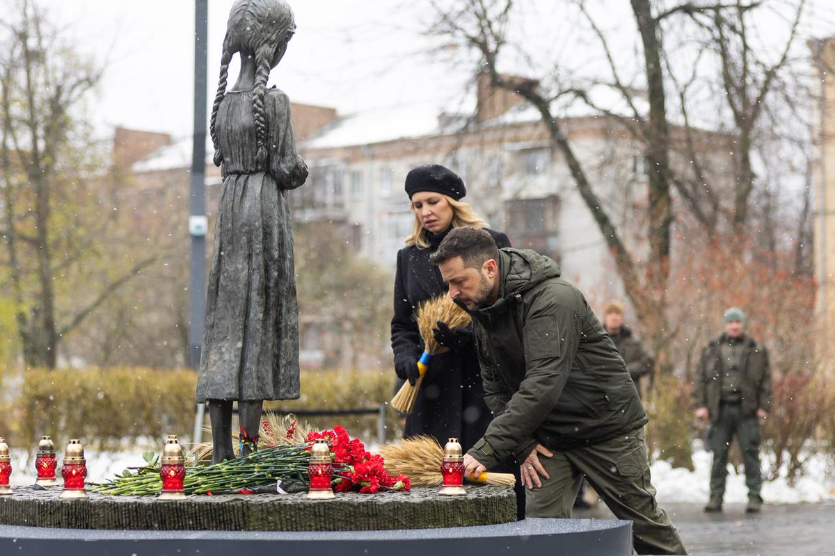 🕯️ President Zelenskyy and First Lady Zelenska honored the memory of the Holodomor victims on Holodomor Remembrance Day.

💬 "It is our duty to remember, to commemorate, and to tell the world the truth about the brutal crime, the genocide that was committed against Ukrainians."
