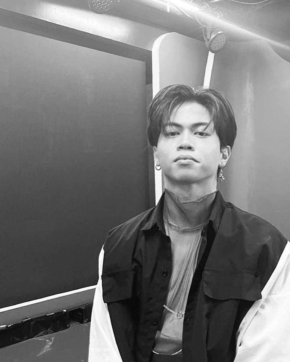 ellavyaa_'s tweet photo. so pogi!! fave hairstyle
DREIming TWOgether
#TwoInfinityWithDREI
#WRIVE_Drei https://t.co/Qgg8pGli5r