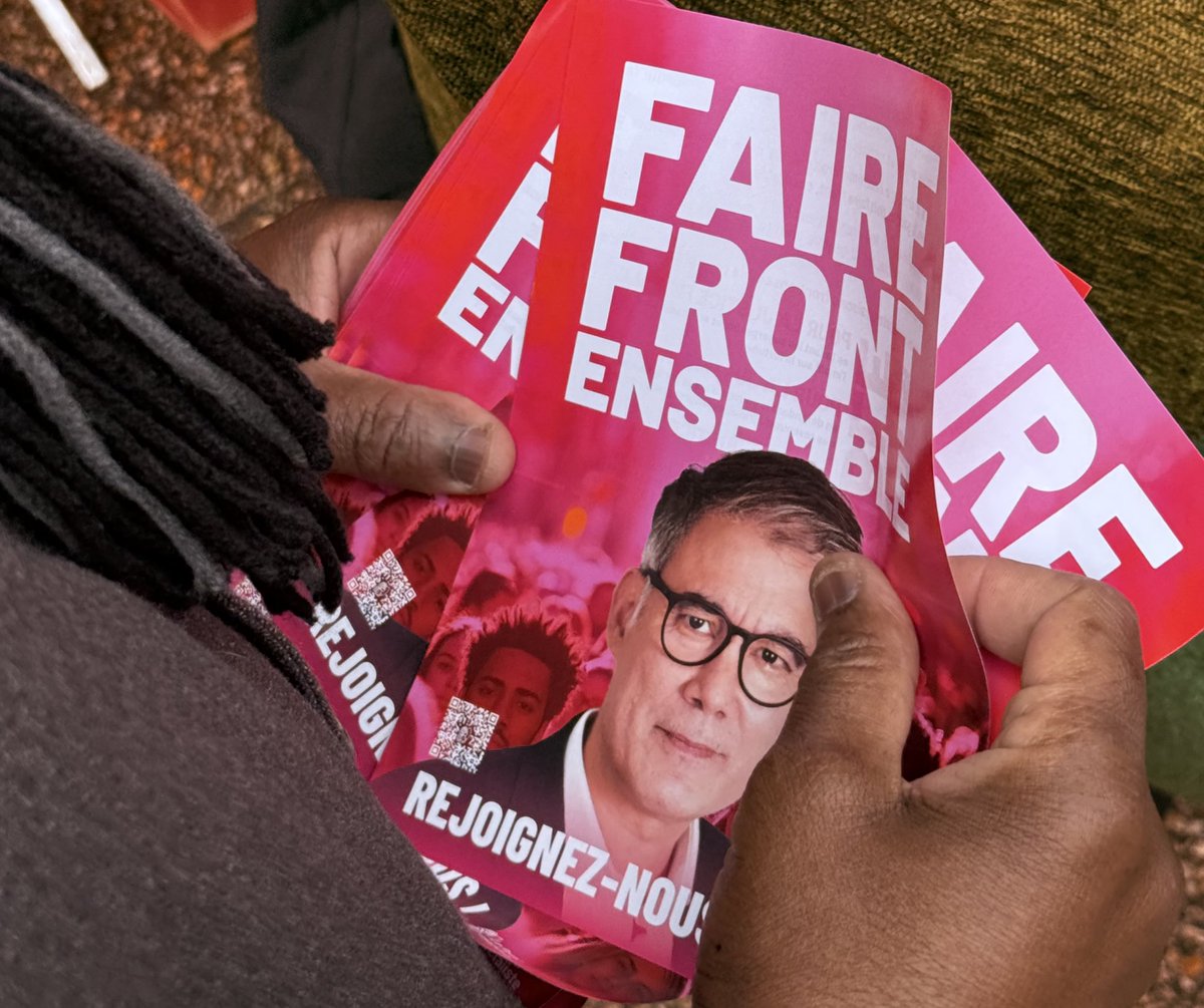 lharidonlouis's tweet photo. Faire front ensemble avec le @partisocialiste.

Ce matin les socialistes du @PsCergy étaient mobilisés sur le marché autour de notre campagne d’adhésion pour faire front pour la justice fiscale, sociale, écologique, territoriale, l’égalité et le féminisme.

Adhérez au PS : https://t.co/QasCUHwduF