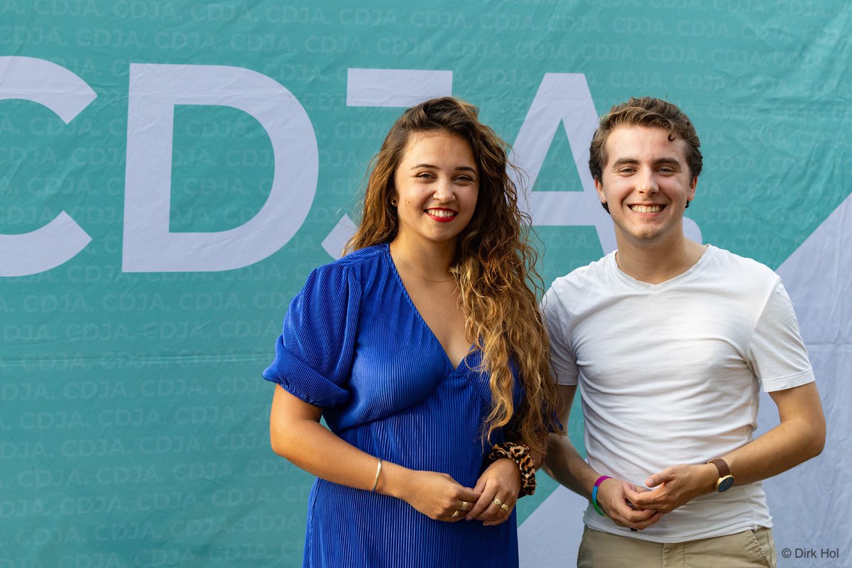 De stembussen zijn gesloten! 🗳️

De uitslag van de voorzittersverkiezing van het <a href="/CDJA/">CDJA</a> wordt bekendgemaakt op het najaarscongres in Delft op zaterdag 30 november a.s.

Dank aan de selectiecommissie en haar voorzitter <a href="/eastherhoumes/">Easther Soeminie</a> voor een goed gelopen proces.