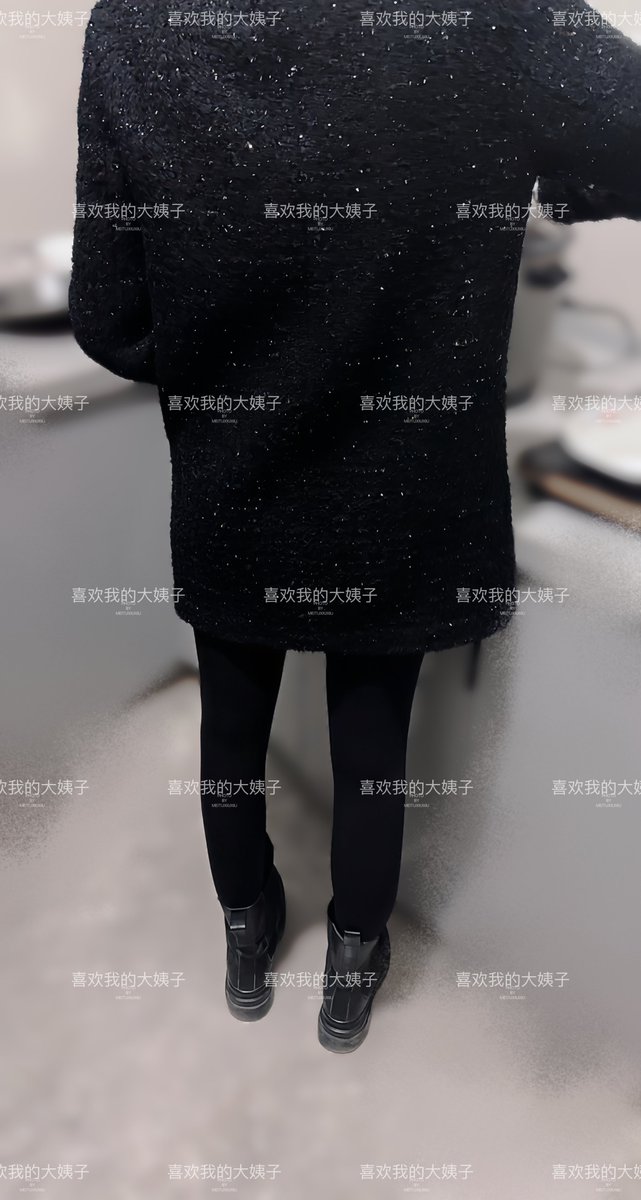 一开始姐妹俩到家什么也不做，岳母说别闲着，去端饭
哈哈 https://t.co/XKmrSPMPop