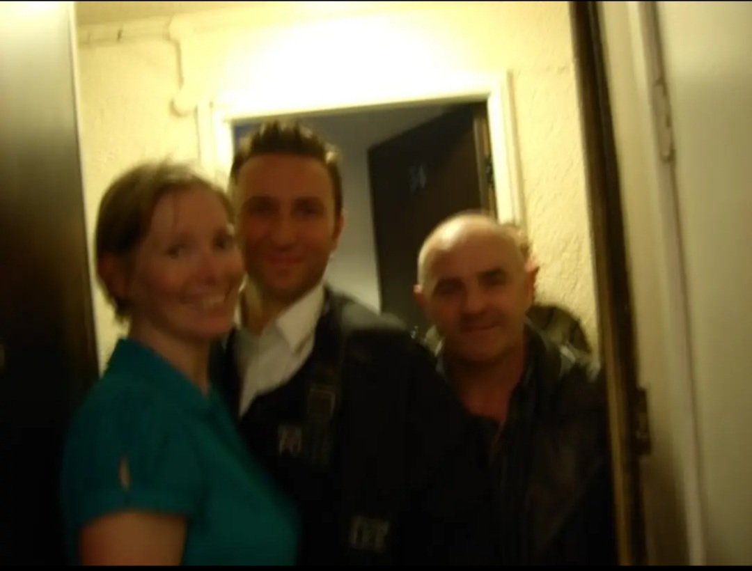 marieoreilly68's tweet photo. @TheBillaton I got to meet Smithy and Terry Perkins when they were filming in a flat in Lambeth. Photo is a bit blurry 😐 https://t.co/vpUGl5lalq