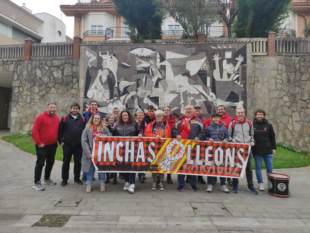 InchasLleons's tweet photo. Llegamos a Gernika!!! @casademontBZ https://t.co/B7RnipIFRk