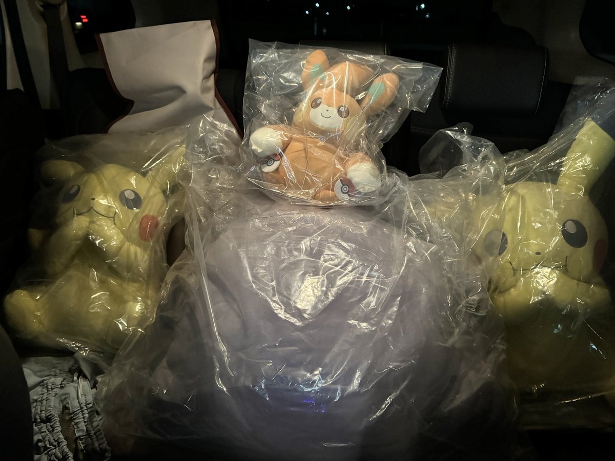 sax1_a's tweet photo. ポケモン一番くじ 交換

譲 A賞ピカチュウ
     B賞メタモン
     C賞 パモ

求 ヤドン土鍋

郵送、手渡し

写真見えずらくてごめんなさい🙏
#ヤドン土鍋 #ポケモン一番くじ #交換 https://t.co/kBgBzwhMvP