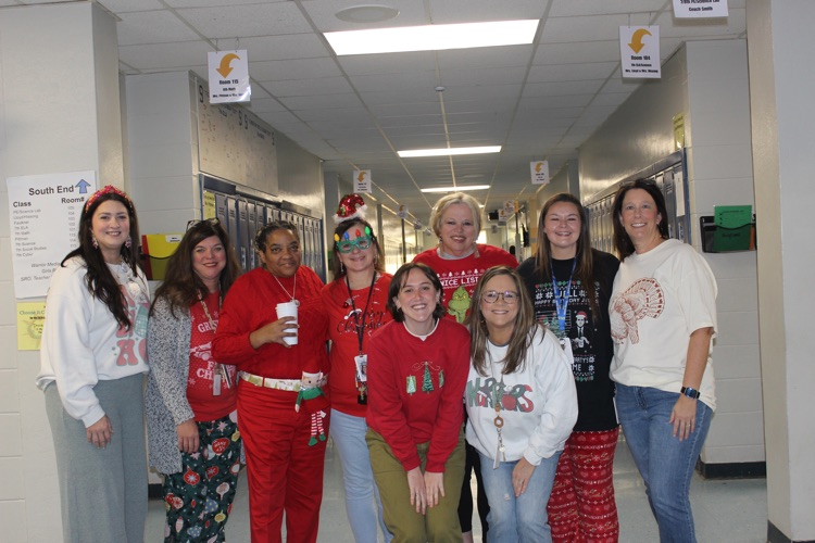 SJHSwarriors's tweet photo. Undercover Spirit Week was a hit with our teachers! 🎭✨ #SpiritWeek #SMSPride https://t.co/rRswUqjK3M