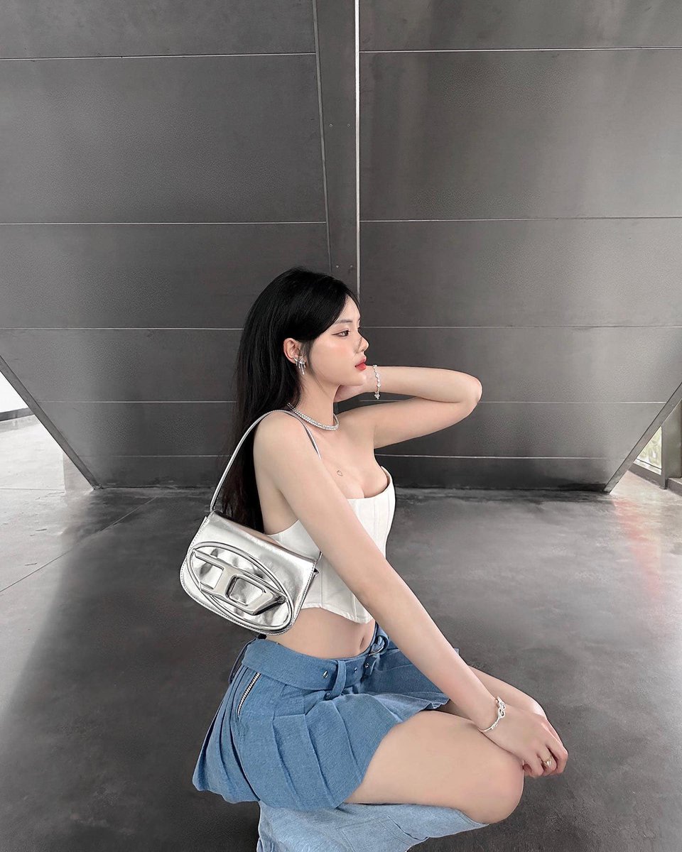 linay83's tweet image. Deonna Pealer I can't express how thankful I am for your sharing. You're more than a friend; you're family. Thank you for sharing.Deonna Pealer