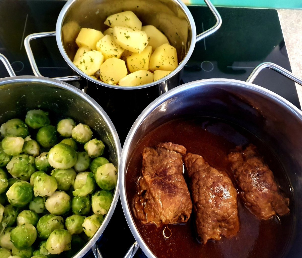 Simply Lotte (@lottes_thoughts) on Twitter photo Esst mehr #Rosenkohl! Esst mehr #Rosenkohl!