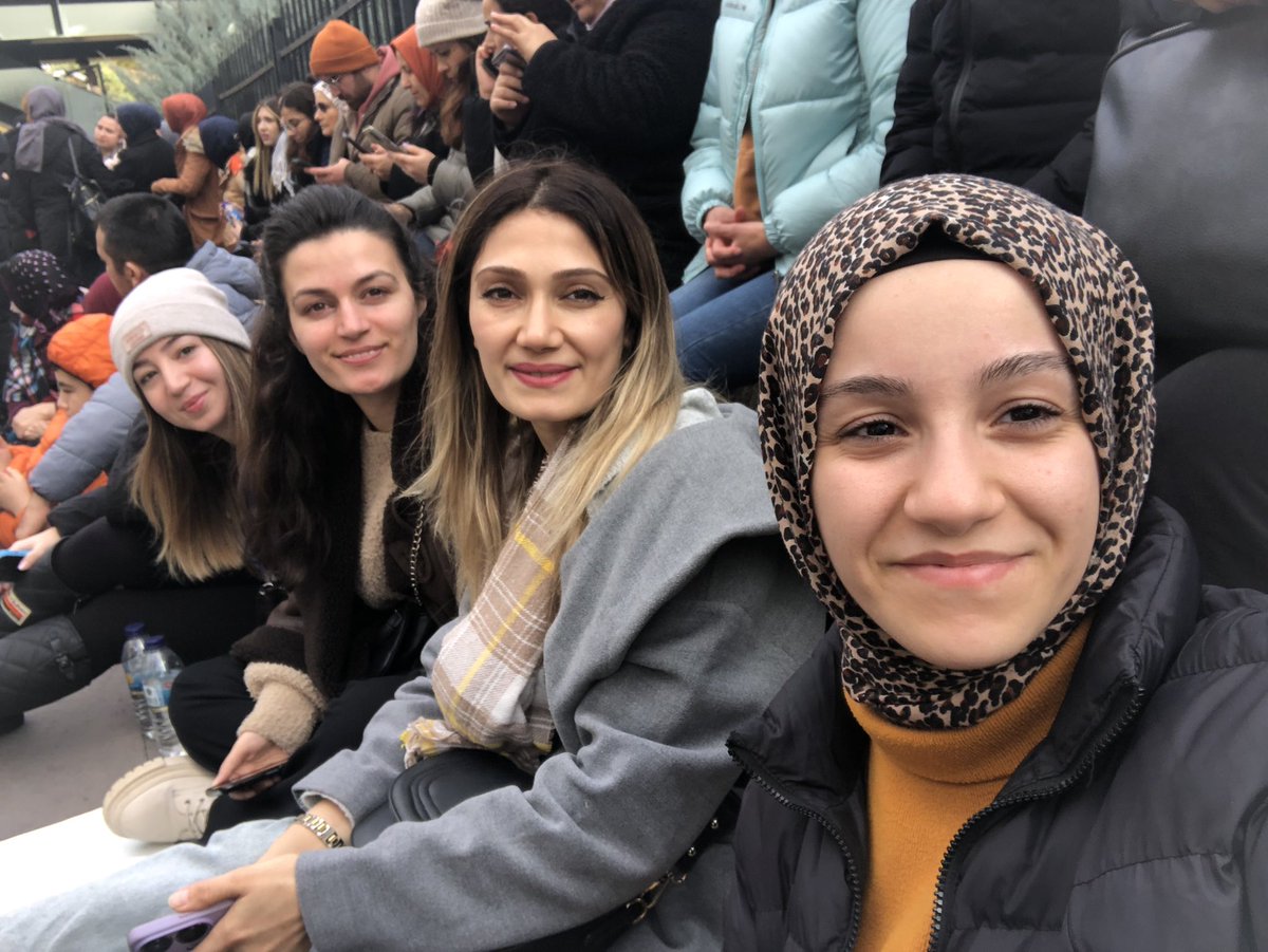 Mücadelemize devam ediyoru, çünkü haklıyız almadan gitmeyeceğiz!!! <a href="/RTErdogan/">Recep Tayyip Erdoğan</a> <a href="/Akparti/">AK Parti</a> 
#RTEdenEkYerlestirmeMüjdesi