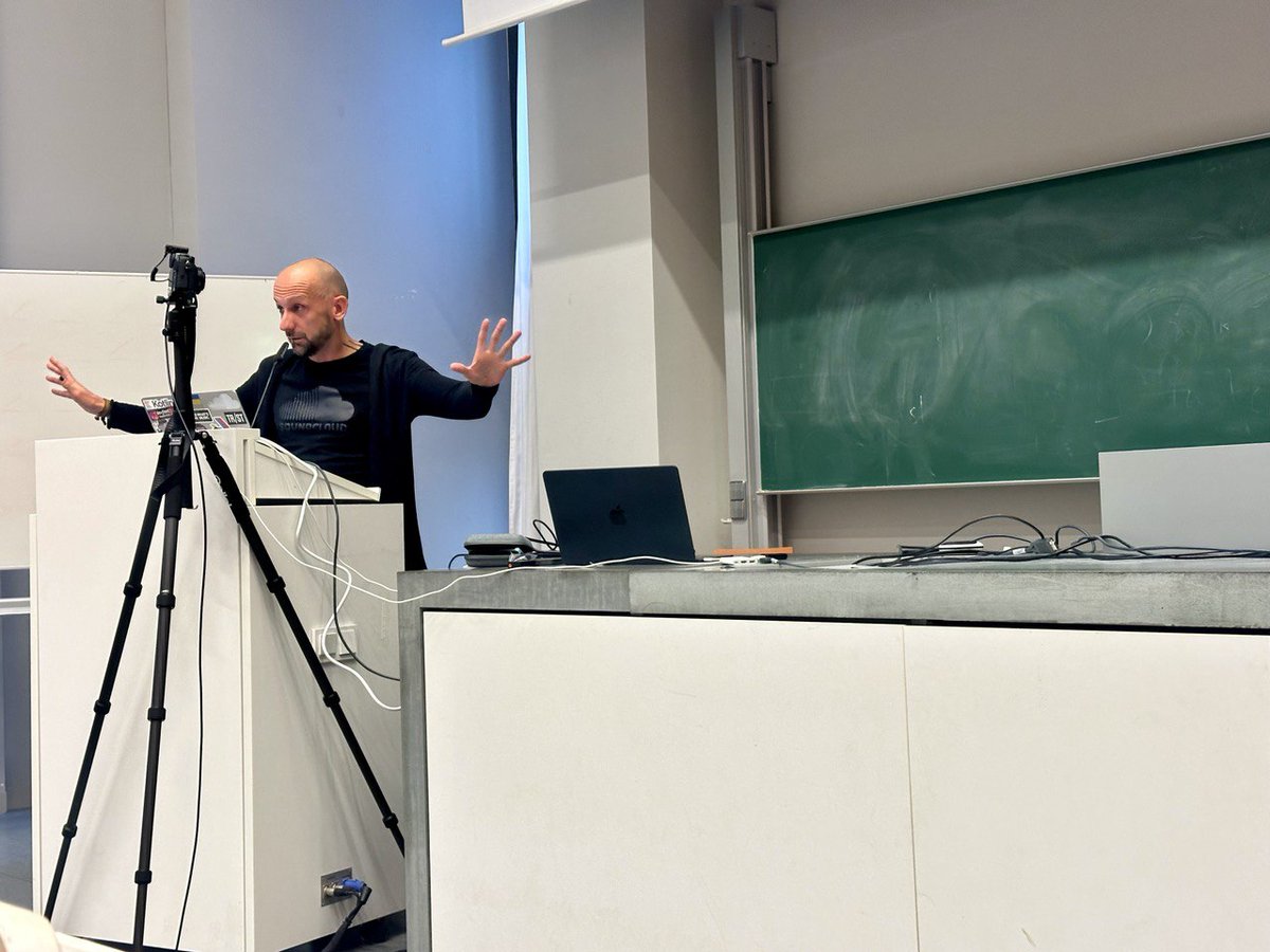 Danny <a href="/PreusslerBerlin/">PreusslerBerlin 🇺🇦</a> is rocking Berghain stage at #DevFest Berlin 2024!

At last, the stage name the he deserves!🖤🪩🖤