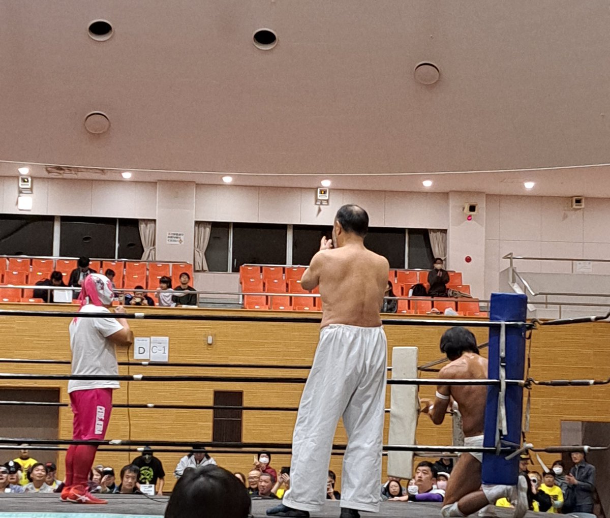 hsi3pWToNJXPD21's tweet photo. セレジェイラ選手のマイクで〆
全試合楽しかった♪
ありがとうございました!
帰ります🚗💨
#mbwp https://t.co/d2M7uOOThZ
