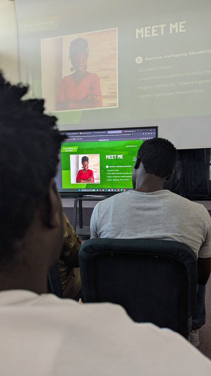 🎙️LIVE NOW🎙️

Miss Bernice Awinpang is speaking on "The Agriculture Landscape in Ghana" at the <a href="/PythonAccra/">Python Accra</a> Festival 2024! 🌾 Don’t miss this chance to explore how tech is transforming agriculture. Come join us and learn!

#PythonAccraFestival24 #PythonAccra24