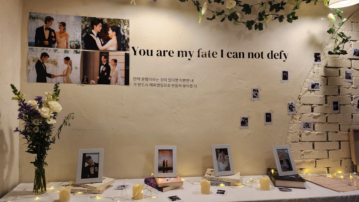 mydemon_bd's tweet photo. 마이데몬 1주년 기념카페에
저희 추진팀도 함께 다녀왔답니다.ᐟ
도원을 향한 사랑이 가득한 공간에 함께할 수 있게 카페를 주최해주신 팬분에게 정말 감사드립니다🩵

(저희 추진팀은 컨택에 대한 도움만 드렸으며 주최는 해외 팬분이 해주셨습니다!)
#마이데몬과_함께라면_매일이_기념일이야 https://t.co/PlOyzm3cgL