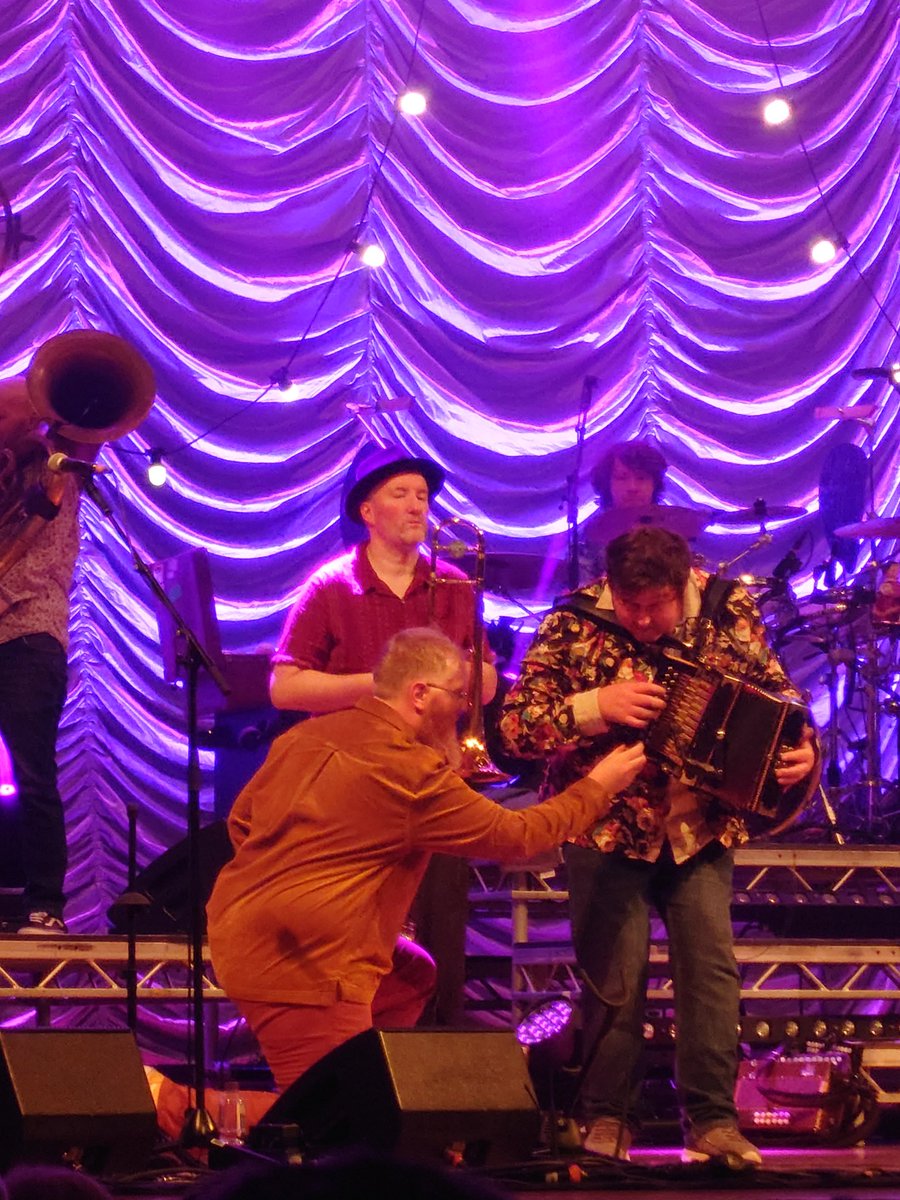 TheRotundas tweet media