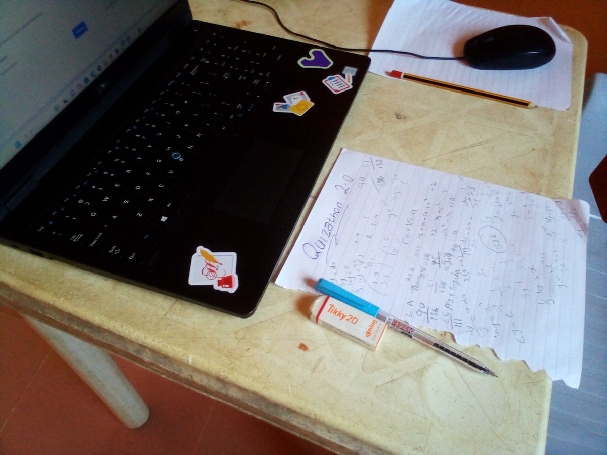 AlgebraXDataSci's tweet image. That&apos;s a wrap! Just finished the #DistinctionCampusQuizathon! Challenging questions and time pressure made it tough, Having to solve math problems mentally without pen and paper was a real challenge. But I persevered and did my best!