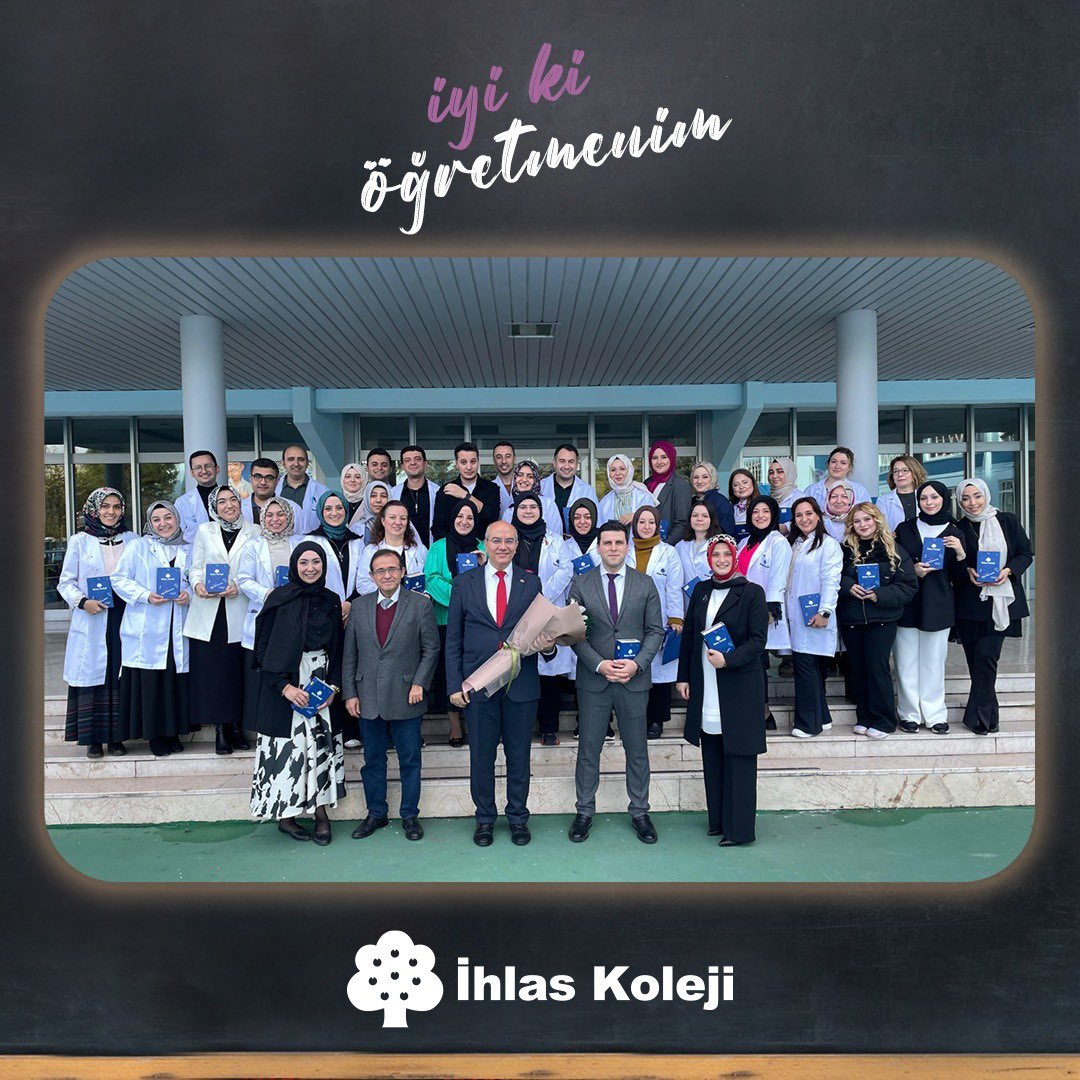 ihlaskoleji's tweet photo. İhlas Kolejinde Öğretmenler Günü neşeyle ve coşkuyla kutlandı. İyi ki öğretmeniz, iyi ki İhlas Kolejindeyiz. #İhlasKoleji #ÖğretmenlerGünü https://t.co/aqpxrCnXYH