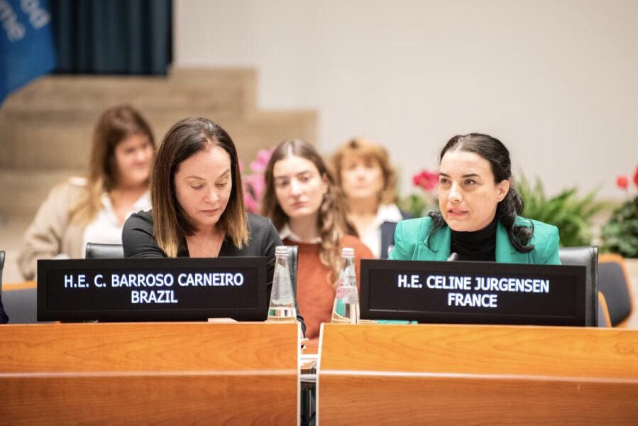 France ONU Rome ๐จ๐ต๐บ๐ณ (@franceonurome) on Twitter photo รvรฉnement en marge du Conseil dโadministration du <a href="/WFP_FR/">PAM (WFP in French)</a> sur les progrรจs de la Coalition pour lโalimentation scolaire <a href="/SchoolMeals_/">School Meals Coalition</a> . La ๐ซ๐ท en est coprรฉsidente aux cรดtรฉs du ๐ง๐ท & de ๐ซ๐ฎ.
โก๏ธ Lโoccasion de cรฉlรฉbrer les plus de 1๏ธโฃ0๏ธโฃ0๏ธโฃ pays membres & dโaborder les prioritรฉs 2025-2026 รvรฉnement en marge du Conseil dโadministration du <a href="/WFP_FR/">PAM (WFP in French)</a> sur les progrรจs de la Coalition pour lโalimentation scolaire <a href="/SchoolMeals_/">School Meals Coalition</a> . La ๐ซ๐ท en est coprรฉsidente aux cรดtรฉs du ๐ง๐ท & de ๐ซ๐ฎ.
โก๏ธ Lโoccasion de cรฉlรฉbrer les plus de 1๏ธโฃ0๏ธโฃ0๏ธโฃ pays membres & dโaborder les prioritรฉs 2025-2026