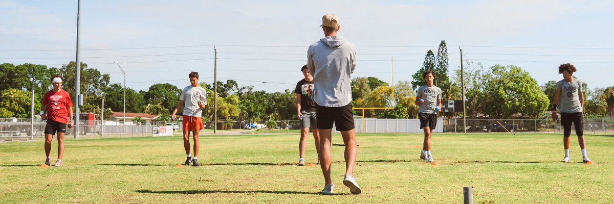 The masses 🗣️, few are really out here working… Read it again… QB Skills Developer <a href="/SageHansard/">Sage Hansard</a> has many #FloridaQBs from youth 🏈 to collegiate level shining this season‼️ 
#OffseasonProgram will be #Epic 2024-2025 🔥🫱🏻‍🫲🏾 <a href="/AMPathleticsLLC/">AMP Athletics Institute</a>