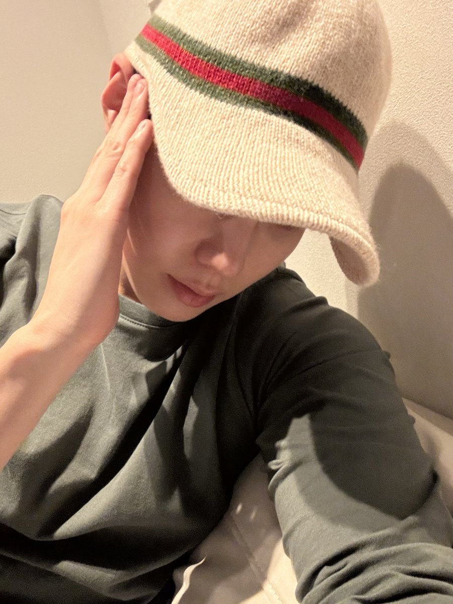 misocloud_'s tweet photo. 241123 시장에서 사도 명품을 만들어버림 https://t.co/yMEzCqnNYp