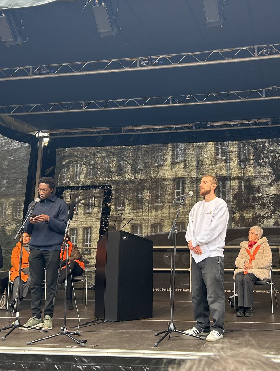 Let‘s say no to violence #orangeweek #marchedesolidarité