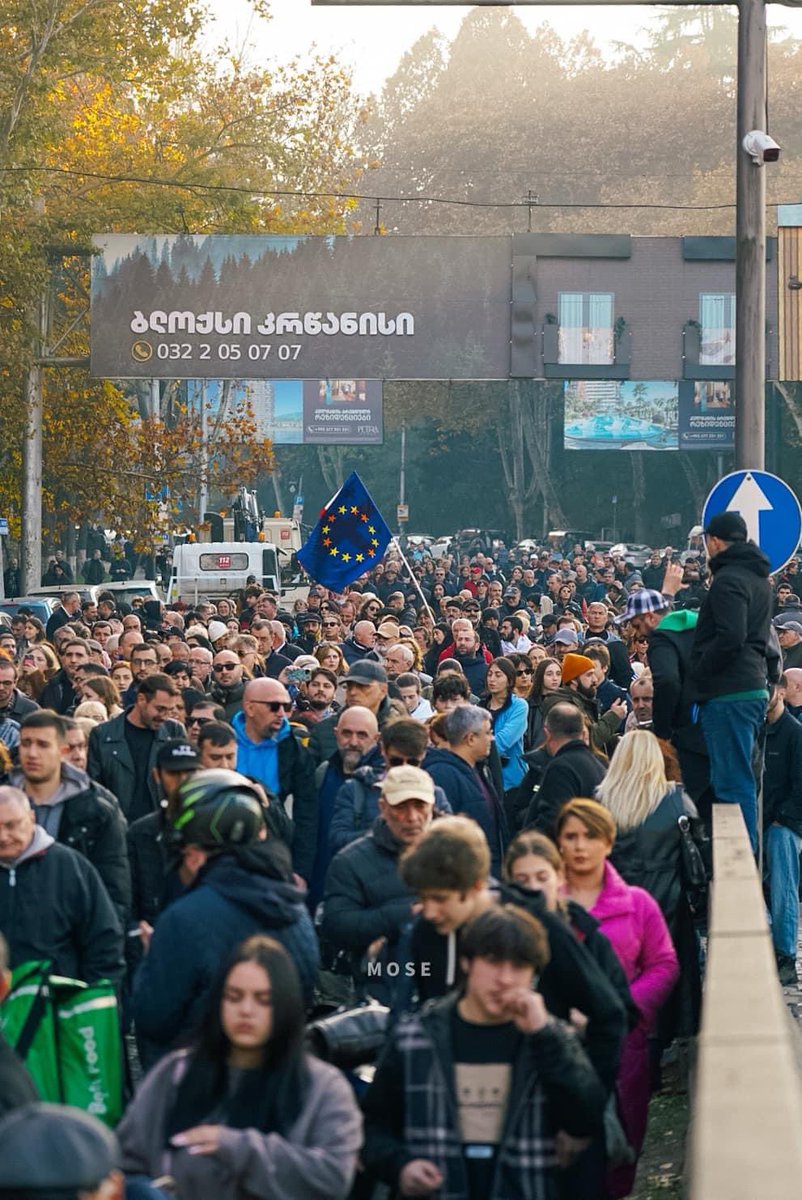 Marika Mikiashvili ๐ฌ๐ช๐บ๐ฆ๐ช๐บ (@mikiashvili_m) on Twitter photo Heroes Square, the main traffic artery in Tbilisi, is set to be blocked until 22:00 PM. #GeorgiaProtests Heroes Square, the main traffic artery in Tbilisi, is set to be blocked until 22:00 PM. #GeorgiaProtests
