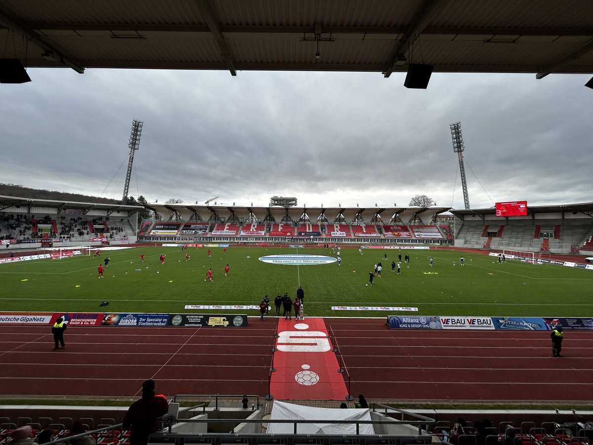 HoMa_Gold's tweet photo. Bin da kann losgehen. #FCRWE #NurDerRWE #RWEVSG https://t.co/lko0BujuAx