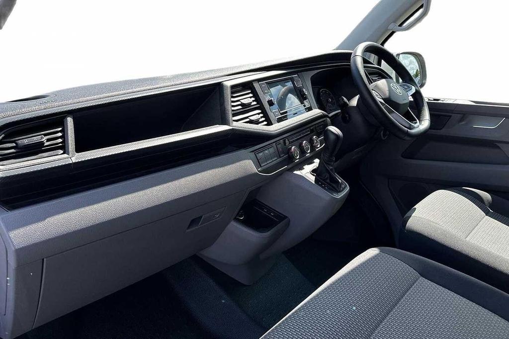 Take a look at this Volkswagen Transporter Highline Panel Van, presented in Candy White Solid Paint. It has a variety of features including Front &amp; Rear Parking Sensors, AppConnect and Cruise Control! 

Check it out: ecs.page.link/CF1su 

#swansway #volkswagencommercial