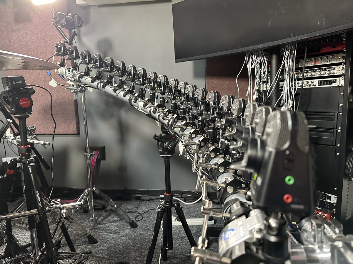 Mrgregles tweet media