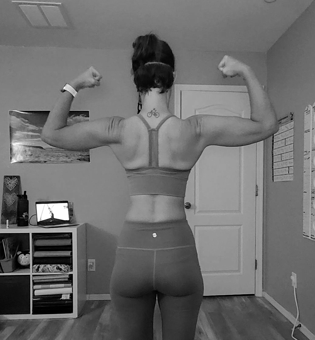 MrsMordt's tweet photo. Saturday morning upper body blast!
Wondering if I got a job at @TRXtraining, if they get good discounts. Lol
#carnivore
#fitness
#fitgranny
#trxtraining
#bodyweightworkouts https://t.co/3QzSXl9fjt