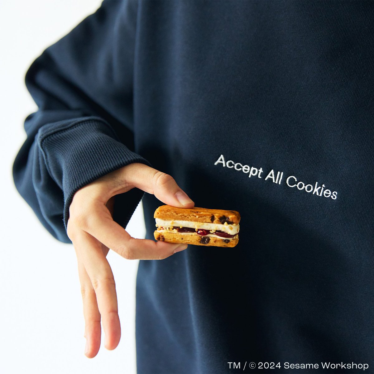 アンスリード　クッキーコラボ　スウェット　FINGER SWEAT UN3D.（アンスリード）の「くっきーFINGER SWEAT（スウェット）」 - WEAR