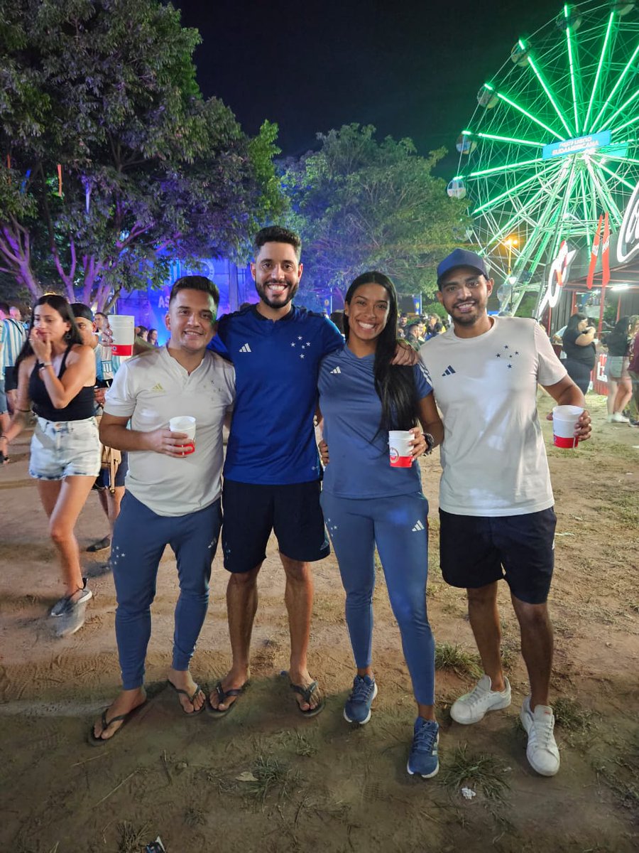 GuiTawan's tweet photo. @Cruzeiro #DiadeCruzeiro

Recuperando as energias depois ontem, daqui a pouco bora fazer a nossa parte na arquibancada! https://t.co/B9C1C7EDti