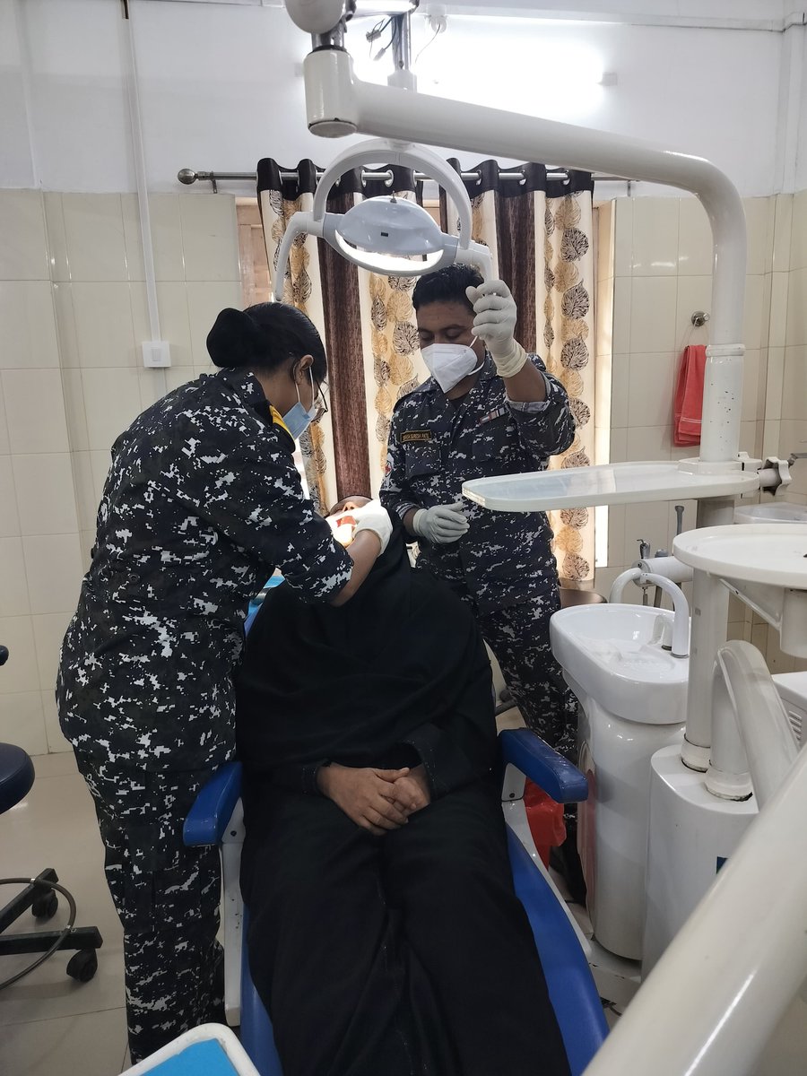 IN_HQSNC's tweet photo. #Navyweek24
#Day3 of multi speciality #medicalcamp at #Androth Island was inaugurated by @prafulkpatel, Hon'ble Administrator of #Lakshadweep. Overwhelming response of more than 1000 patients was witnessed at the Ayushman Bharat Health & Wellness Centre. Various medical cases incl emergency ones were attended by the medical specialists of #INHSSanjivani, #SNC. Dental procedures, USG scan, medical consultations, distribution of health care items and medicines were undertaken. In the camp sites, awareness campaigns and training on health care and life support system were also conducted. #IndianNavy remains committed to community health care and overall development of Lakshadweep Islands.