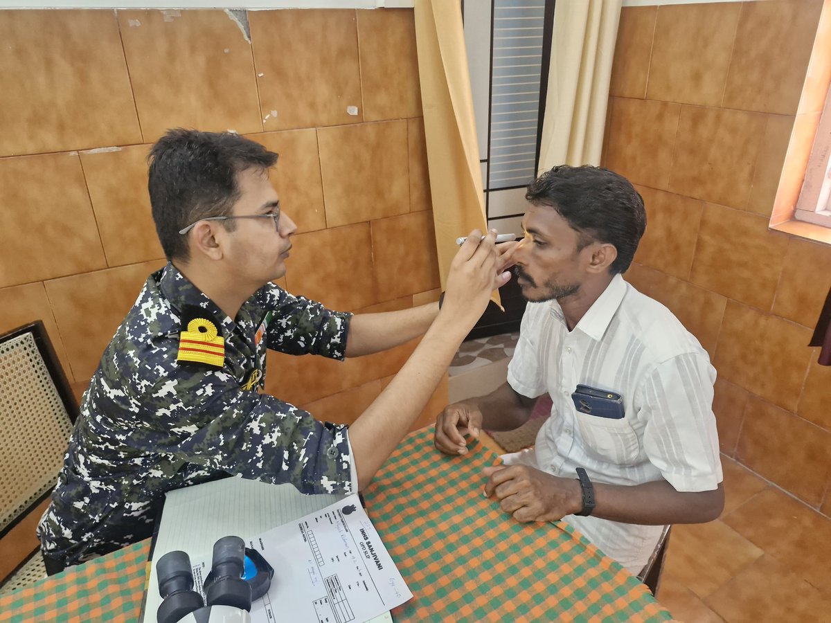 IN_HQSNC's tweet photo. #Navyweek24
#Day3 of multi speciality #medicalcamp at #Androth Island was inaugurated by @prafulkpatel, Hon'ble Administrator of #Lakshadweep. Overwhelming response of more than 1000 patients was witnessed at the Ayushman Bharat Health & Wellness Centre. Various medical cases incl emergency ones were attended by the medical specialists of #INHSSanjivani, #SNC. Dental procedures, USG scan, medical consultations, distribution of health care items and medicines were undertaken. In the camp sites, awareness campaigns and training on health care and life support system were also conducted. #IndianNavy remains committed to community health care and overall development of Lakshadweep Islands.