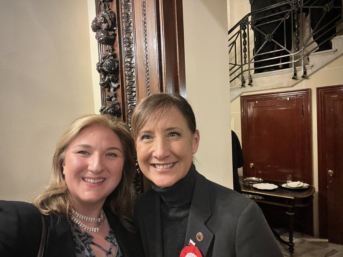 Ren Behan (@renbehan) on Twitter photo It was an honour to attend <a href="/PolishEmbassyUK/">Polish Embassy UK 🇵🇱</a> this week to mark Poland’s Independence Day. With thanks to Ambassador Piotr Wilczek <a href="/AmbWilczek/">Piotr Wilczek</a> for the Polish hospitality and <a href="/DrRosena/">Dr Rosena Allin-Khan on BSky: DrRosena.BSky.Social</a> for her inspirational words. With <a href="/WiolettaBarwic1/">Wioletta Barwicka-Lofthouse</a> and <a href="/BalPolskiUK/">Bal Polski CIC</a> 🇵🇱🇬🇧📷 It was an honour to attend <a href="/PolishEmbassyUK/">Polish Embassy UK 🇵🇱</a> this week to mark Poland’s Independence Day. With thanks to Ambassador Piotr Wilczek <a href="/AmbWilczek/">Piotr Wilczek</a> for the Polish hospitality and <a href="/DrRosena/">Dr Rosena Allin-Khan on BSky: DrRosena.BSky.Social</a> for her inspirational words. With <a href="/WiolettaBarwic1/">Wioletta Barwicka-Lofthouse</a> and <a href="/BalPolskiUK/">Bal Polski CIC</a> 🇵🇱🇬🇧📷