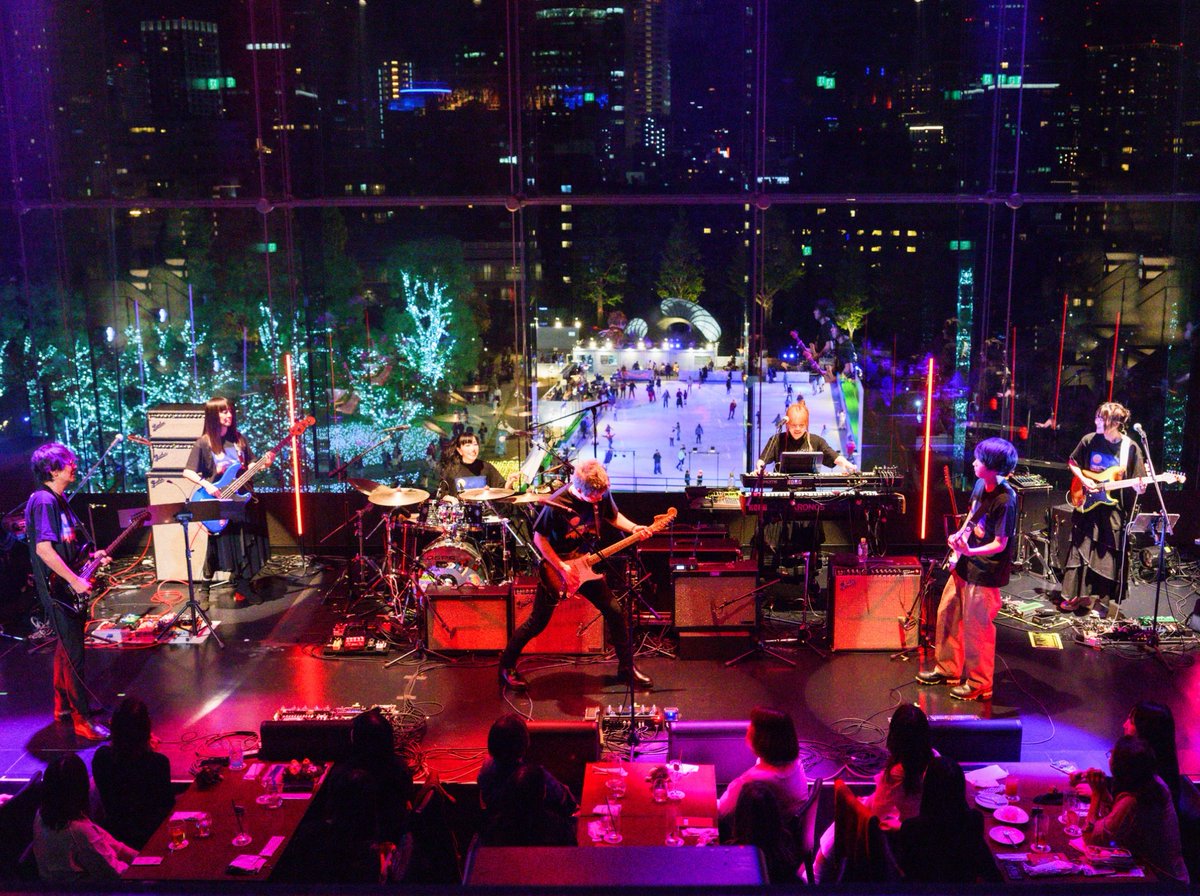 Fender_Official's tweet photo. 本日開催された #ストラトキャスター70周年 の集大成となる一夜限りのスペシャルライブ『The Strat Night 2024』

本日の様子は後日FenderNewsにて公開予定！お楽しみに🎸

Photo by Masanori Naruse

@HaruhataMichiya @CHLionRagbaby @USGinfo 
@yumikierino @tke4strings @yoshiko1025 @fc_satoko https://t.co/CT1s3ka0nF