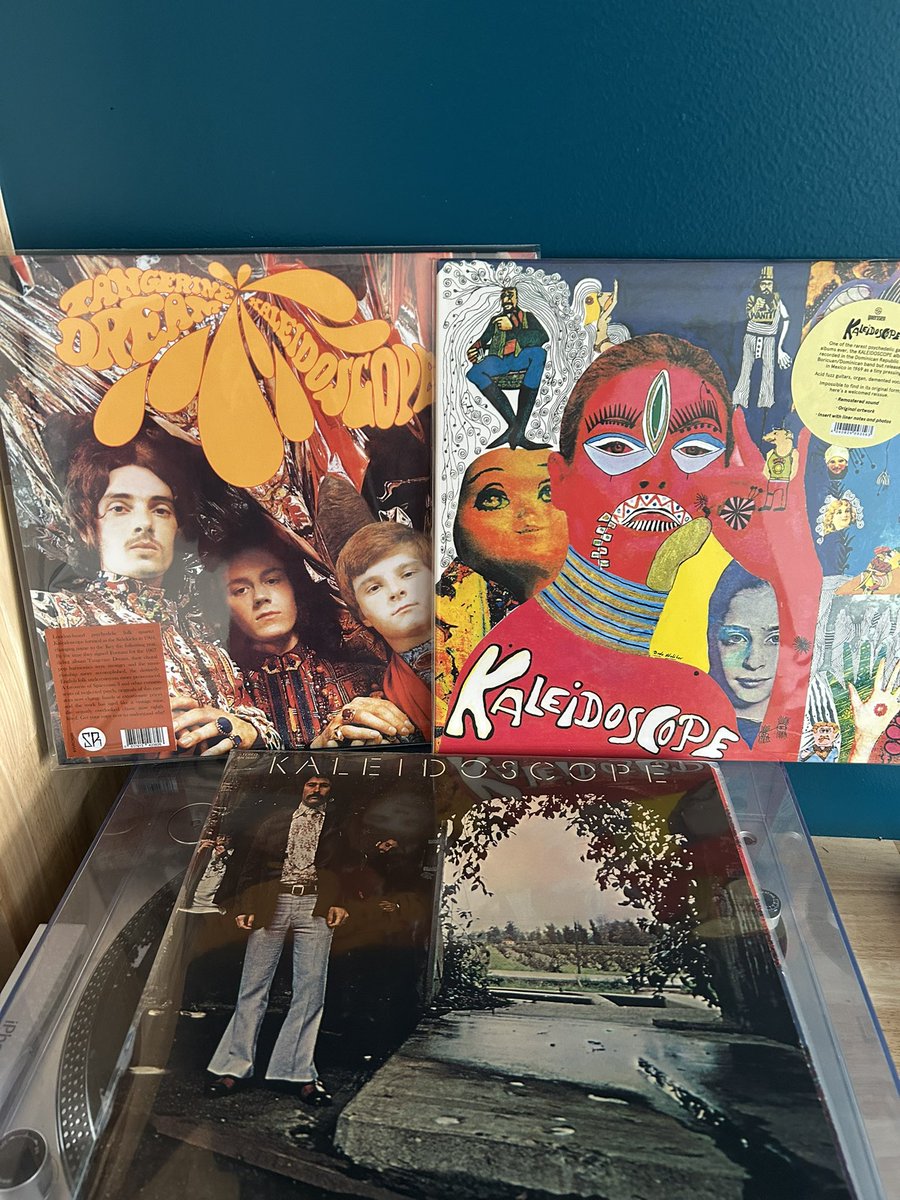 David B (@luckylusssien) on Twitter photo 3 groupes nommés #Kaleidoscope
UK (album Tangerine Dream, 1967)
Dominican Rep (album S/T, 1969)
USA (album Incredible, 1969)
<a href="/_KLDSCP_/">Kaléidoscope</a> <a href="/StationSimone/">Station Simone</a>
(Sans compter les noms d’albums) 3 groupes nommés #Kaleidoscope
UK (album Tangerine Dream, 1967)
Dominican Rep (album S/T, 1969)
USA (album Incredible, 1969)
<a href="/_KLDSCP_/">Kaléidoscope</a> <a href="/StationSimone/">Station Simone</a>
(Sans compter les noms d’albums)