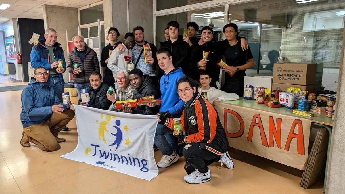 🇪🇺 Semaine PS2ET à Gérone : Formation EnR, TP domotique, découverte de Barcelone ! Nos élèves 🇫🇷🇪🇺🇪🇸 unis aussi dans une action solidaire pour #Valencia ❤️

#lycéepro #InnovationPédagogique #Collaboration #ProjetsÉducatifs #ClimateAction #KA210VET #ÉchangesÉtudiants #Citoyenneté