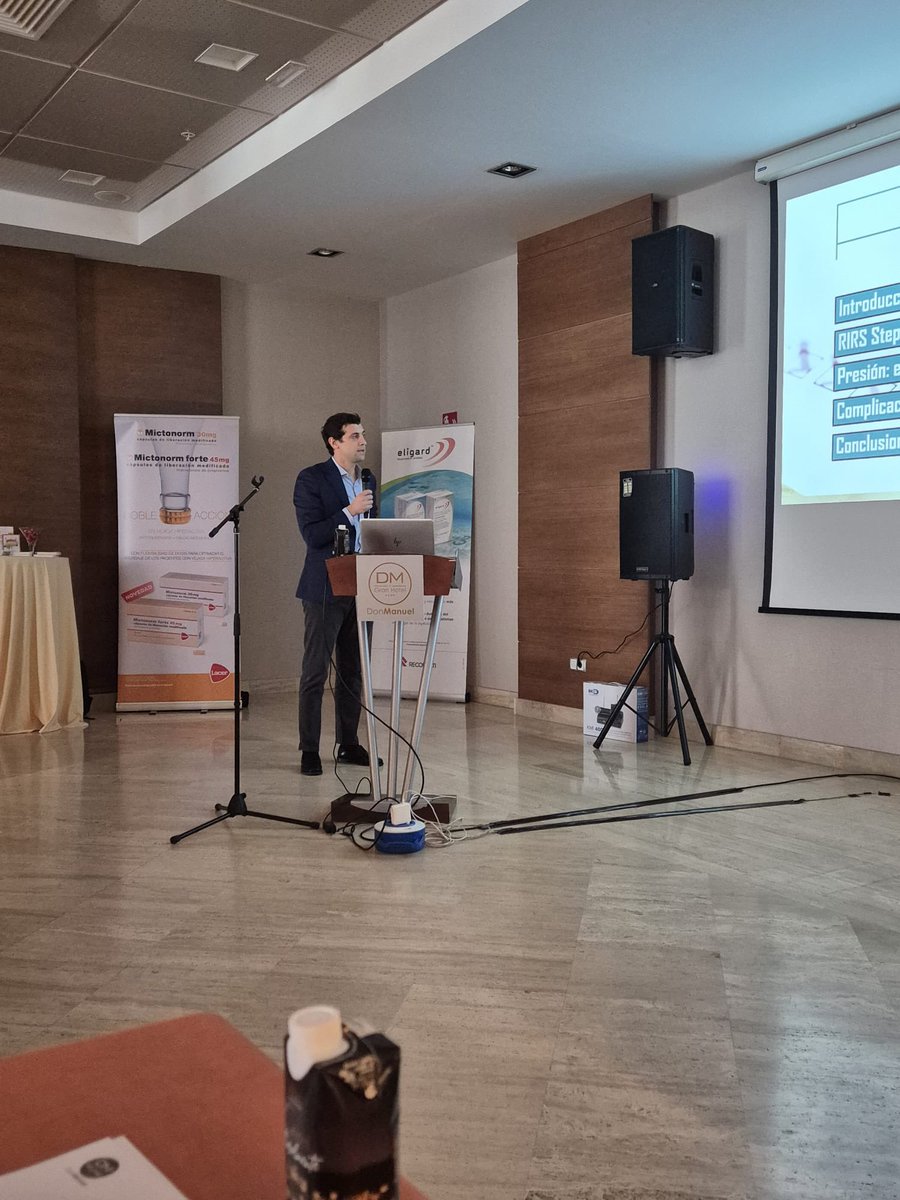 Encantado de hablar sobre RIRS, en las IX Jornadas Interhospitalarias Extremeñas de la <a href="/Uro_extremadura/">AUCEX</a> excelentes resultados en manos experimeInteresante discusión <a href="/JLRElena/">Jose Luis R. Elena</a> <a href="/javiarap/">Javier Aranda</a> : ¿bombas de irrigación, si o no? Seguimos mejorando.#Urología #RIRS #LitiasisRenal