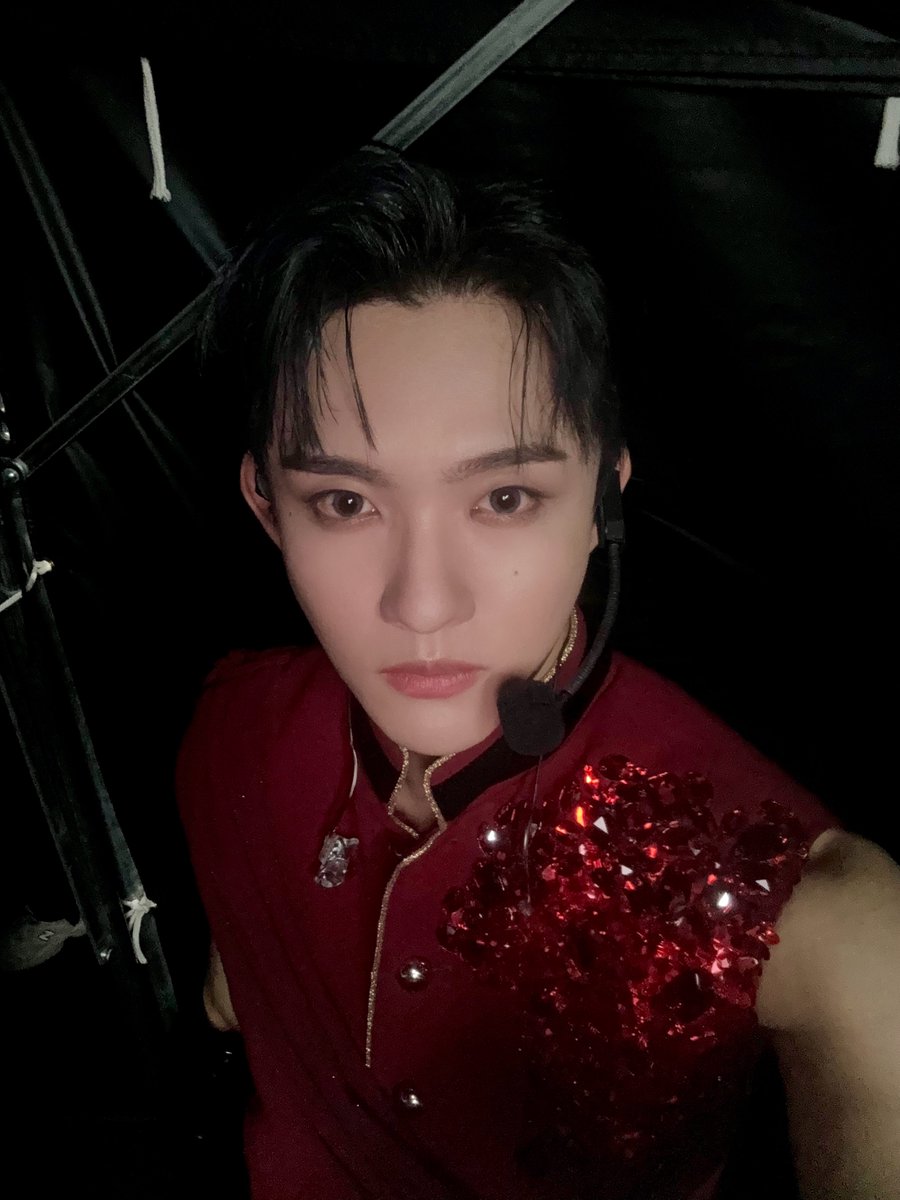 official__INI's tweet photo. [📸]
#2024MAMAAWARDS #MAMA
#MAMAAWARDS @MnetMAMA

#SHOGO #쇼고
#TAJIMASHOGO #田島将吾
Detail ❯❯ https://t.co/NzFAXtvrRM

━━━━━━━━━━━
🎥2024 MAMA AWARDS Performance
'LOUD + WMDA(Where My Drums At)'
https://t.co/lxTVUYnpsV

🎧'WMDA(Where My Drums At)'
https://t.co/GRdH7SU03i

#INI #아이엔아이