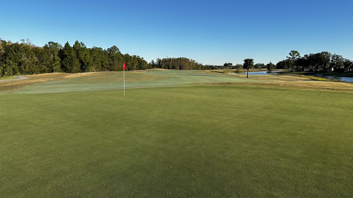 NateDV24's tweet photo. The Oaks course loves the cooler weather!  Final round of the Couples’ Championship today here @Stonegategolf1. https://t.co/0FjOS5uX7u