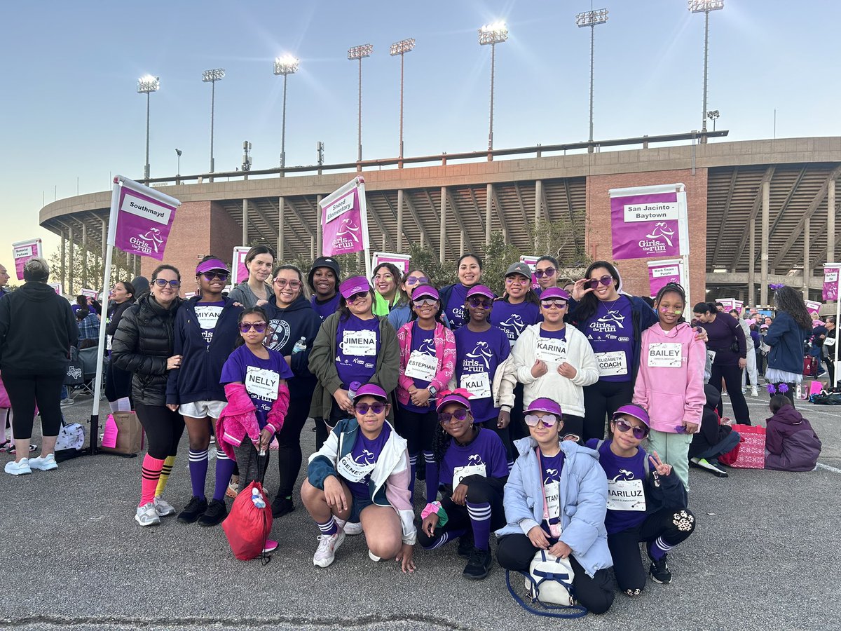 Mrs. Rivas M. Ed. (@elizabethrvas) on Twitter photo Sneed Girls on the Run club are ready to run 5k <a href="/RiceUniversity/">Rice University</a> <a href="/Aliefsneed/">Sneed Elementary</a> <a href="/AliefISD/">Alief ISD</a> Sneed Girls on the Run club are ready to run 5k <a href="/RiceUniversity/">Rice University</a> <a href="/Aliefsneed/">Sneed Elementary</a> <a href="/AliefISD/">Alief ISD</a>