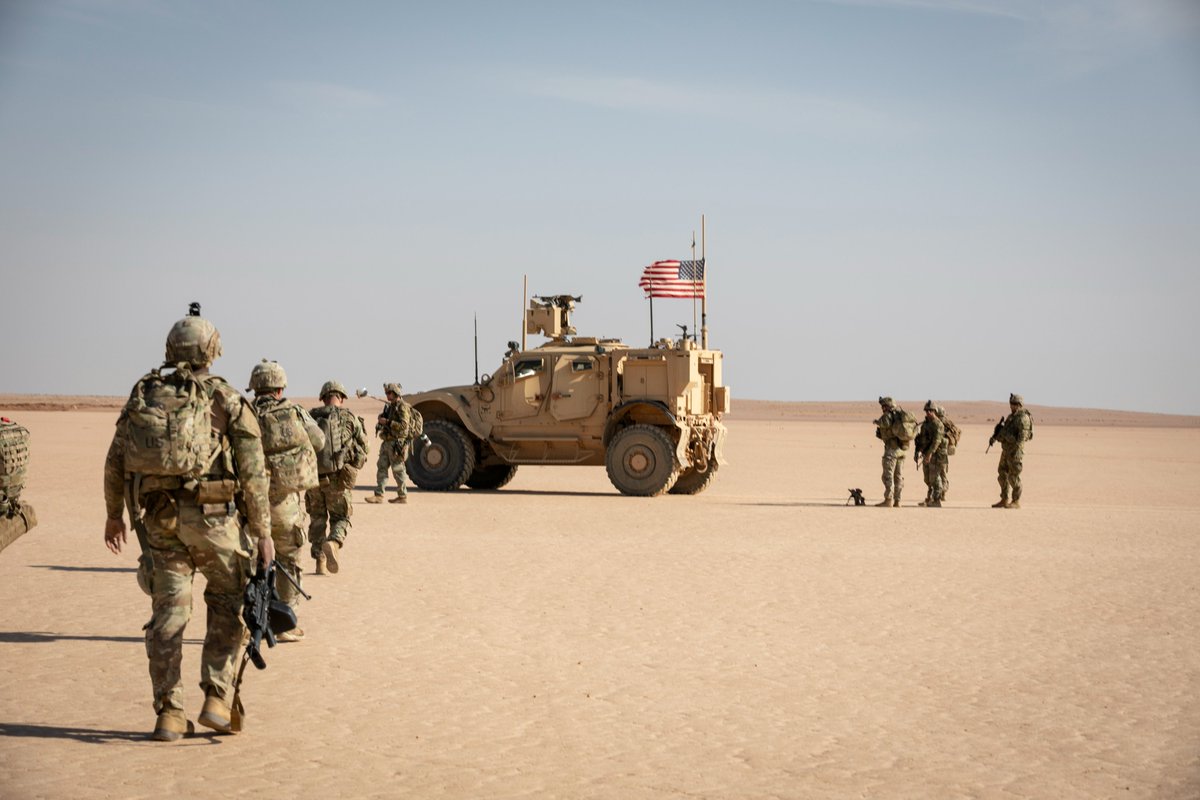 CJTFOIR's tweet photo. Strength in unity, readiness in action!

Coalition Forces and Syrian Free Army #soldiers join hands in partner training near Al Tanf Garrison, Syria. Together, we stand ready to defeat ISIS and ensure security across the region.
@CENTCOM #OperationInherentResolve #AlwaysReady https://t.co/xcXa6spzhb