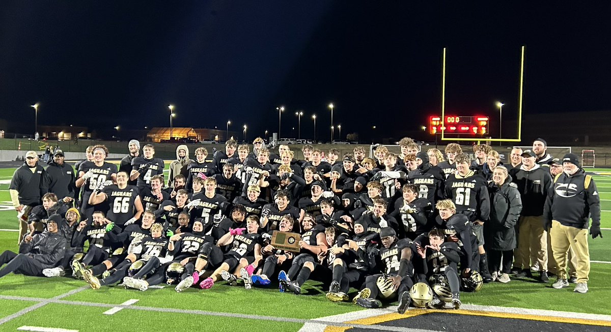ACJaguarFB's tweet photo. Grateful for one more week of football! Proud of these guys! 
#Mudita2024 #KTDD 
#StateBound 
@CentralGridiron @Coach_DTuttle 
@ACBC_ACHSJags @Andover_Central https://t.co/cVPSwqvllb