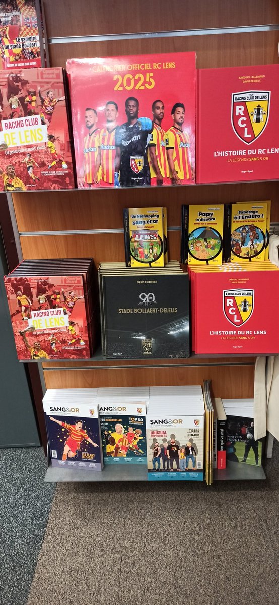 🔴⚪️PSV en France🇳🇱 🇫🇷 tweet media